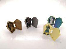 Load image into Gallery viewer, Draynor/Casket Pin ***COMPLETE SET***